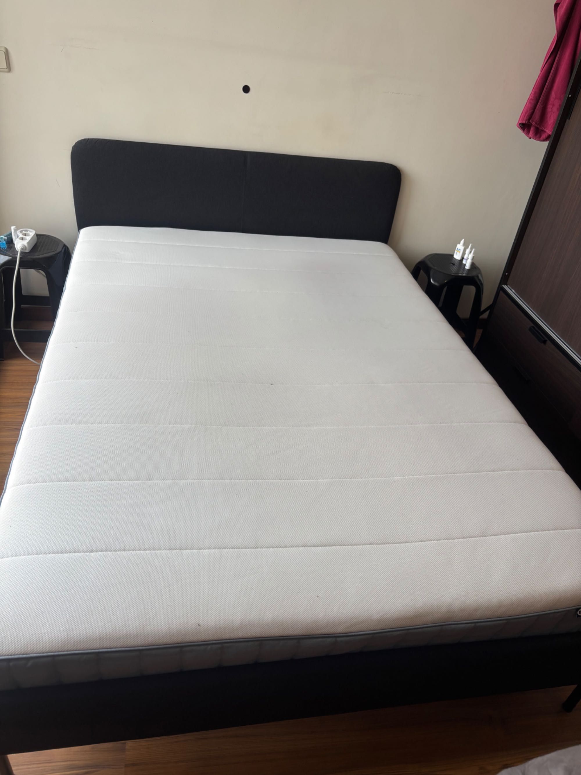 Cama com colchão