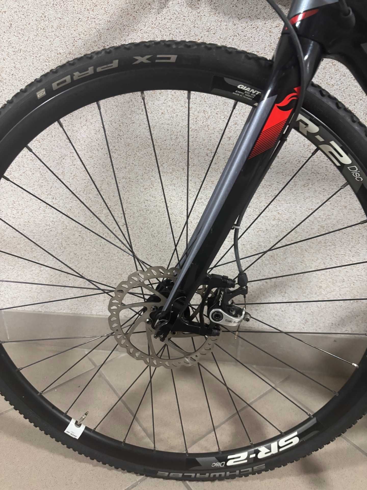 Giant Defy Advanced3 roz.M