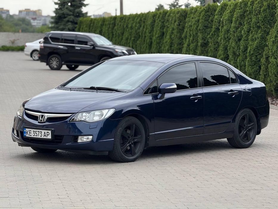 HONDA CIVIC 1.8 на автомате