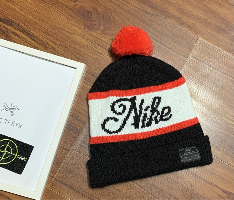 Шапка Найк вінтажна