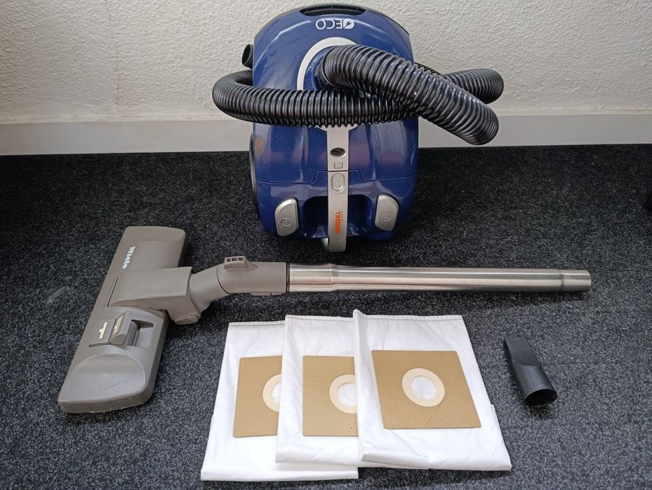 Aspirador Tristar ECO 700W