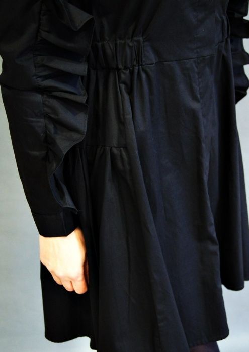 ITALY sukienka czarna falbanki S/M