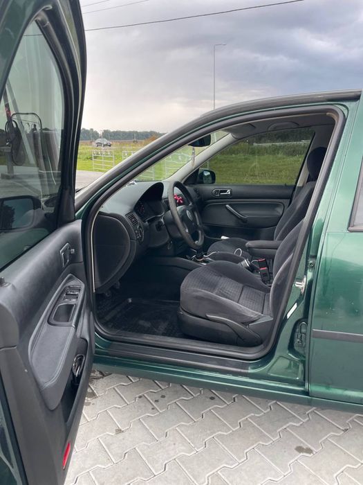 Volkswagen Golf 4