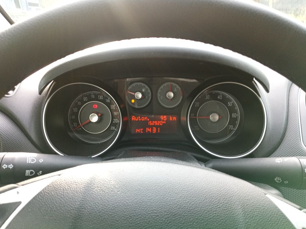 Fiat Punto 2016 start & stop