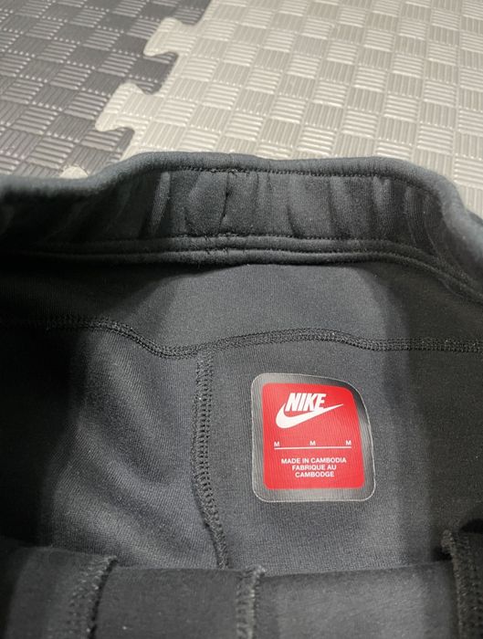 Продам костюм Nike Tech Fleece.
Состояние идеальное
