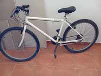 Bicicleta com mudanças