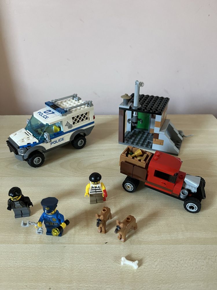 Lego 60048 Oddział policyjny z psem