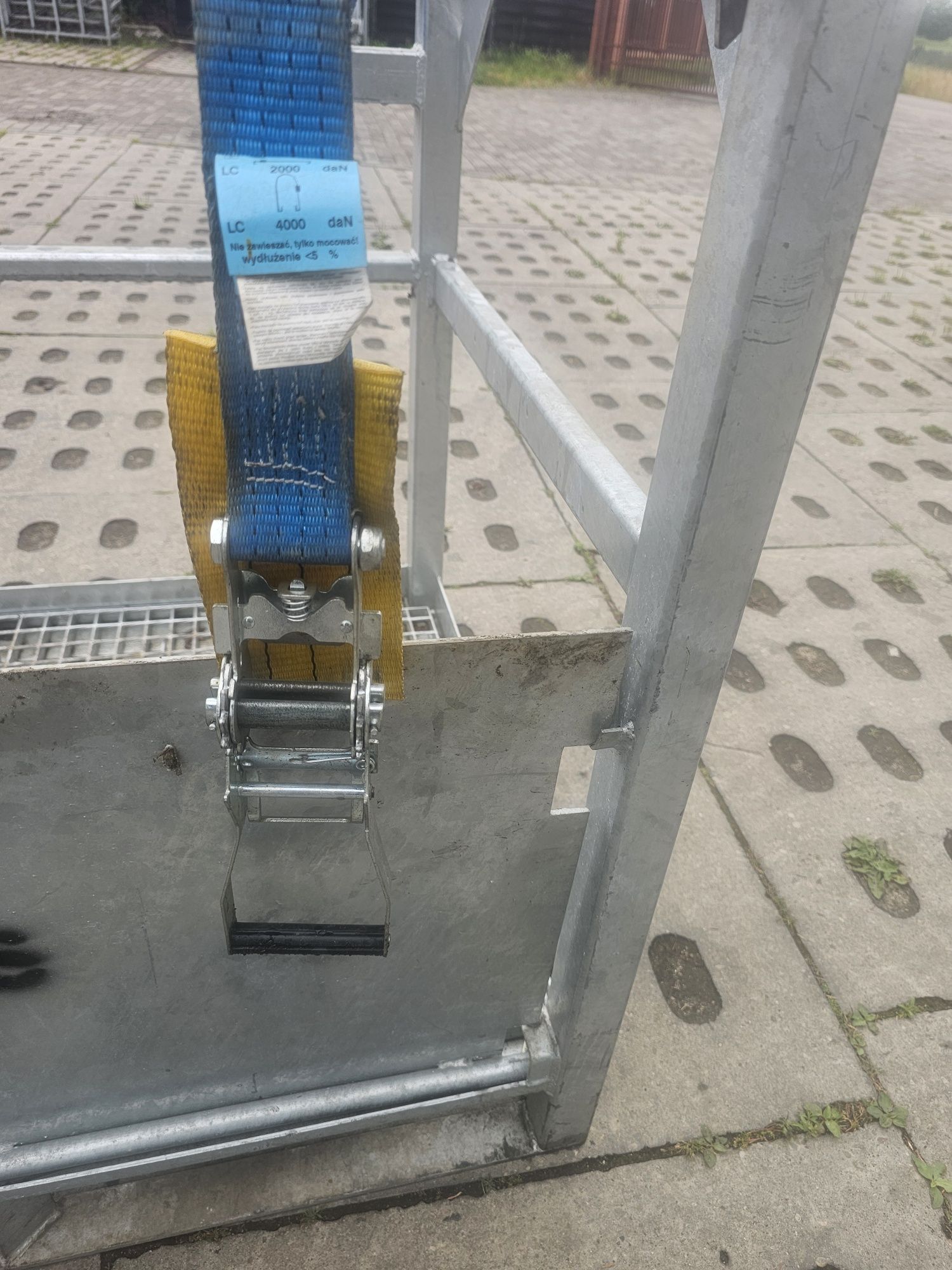 Kosz (paleta) transportowa na 12 butli z gazami Technicznymi