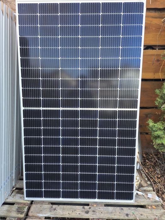 Panel fotowoltaiczny Viessmann Vitovolt 300 M375 AG 375 WP nowy