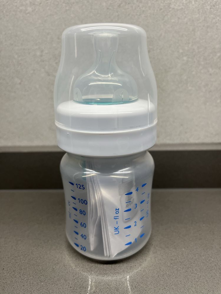 Biberão anti-cólicas Philips Avent 0+ NOVO