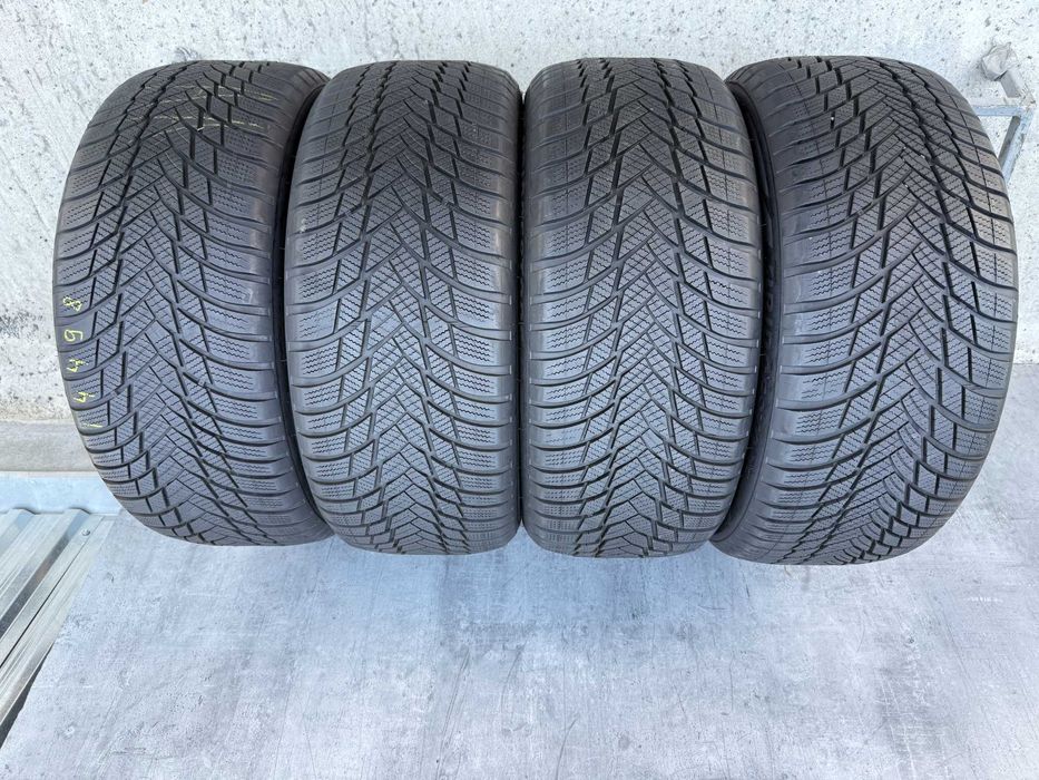 Резина зима 70% протектор Bridgestone 255/50 R20 Blizzak LM001