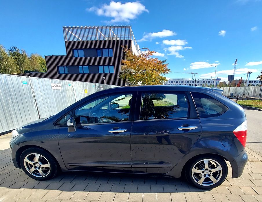 Honda FRV Z GAZEM 2005 r.