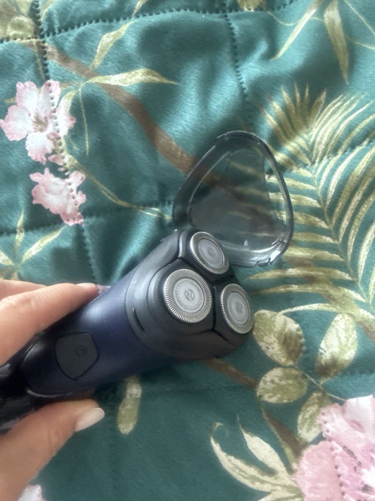 Golarka Philips Seria 1000