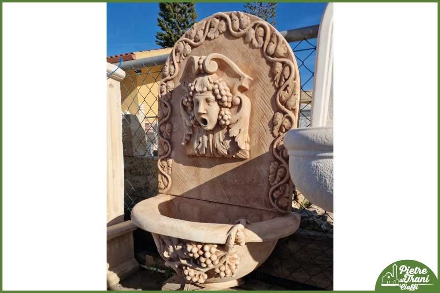 Fontanna ogrodowa ścienna - umywalka , kran Dionizos 116 cm.