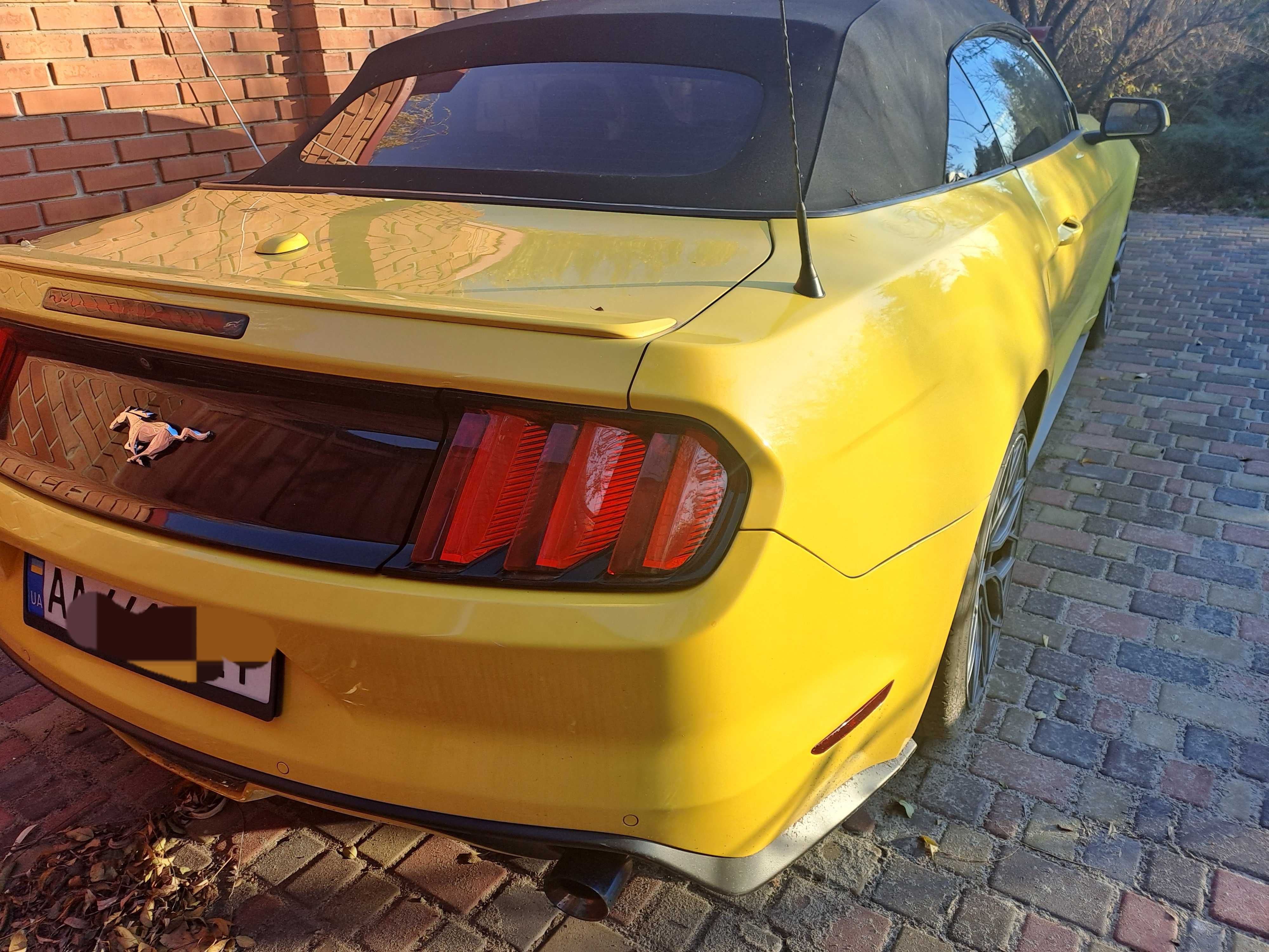 Продам Ford Mustang кабріолет