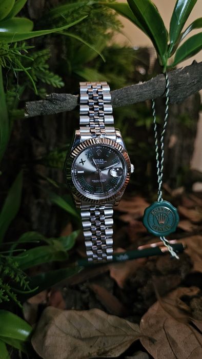Rolex Datejust, mostrador Ardósia e nomeração Romana