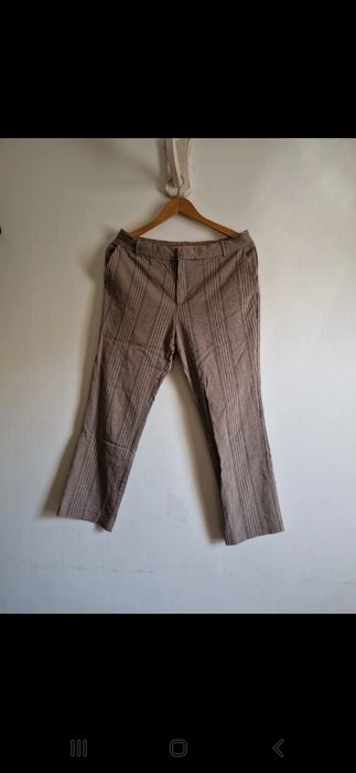 Spodnie stradivarius rozmiar 44 damskie kieszenie