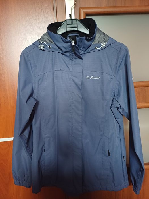 Kurtka przeciwdeszczowa, przeciwwiatrowa