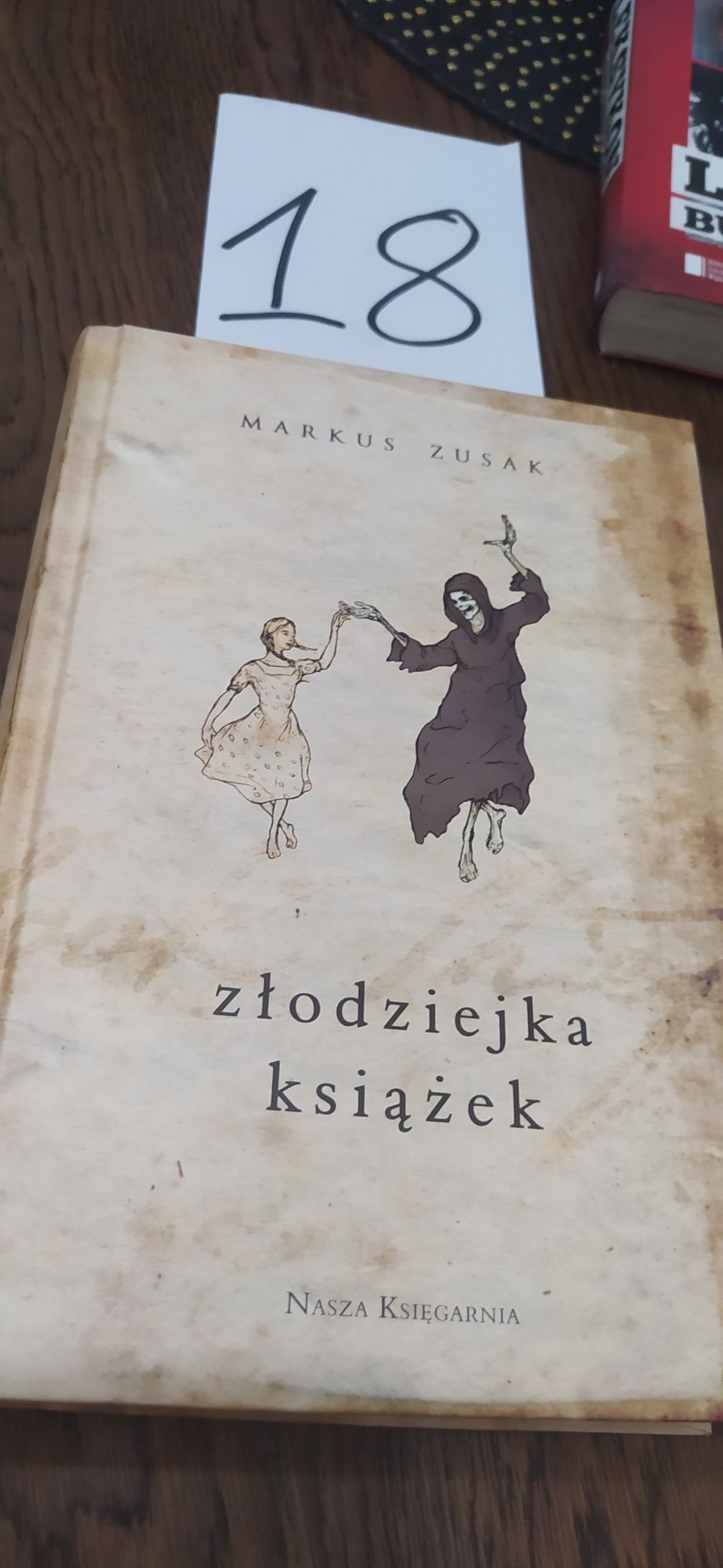 Złodziejka książek Markus Zusak