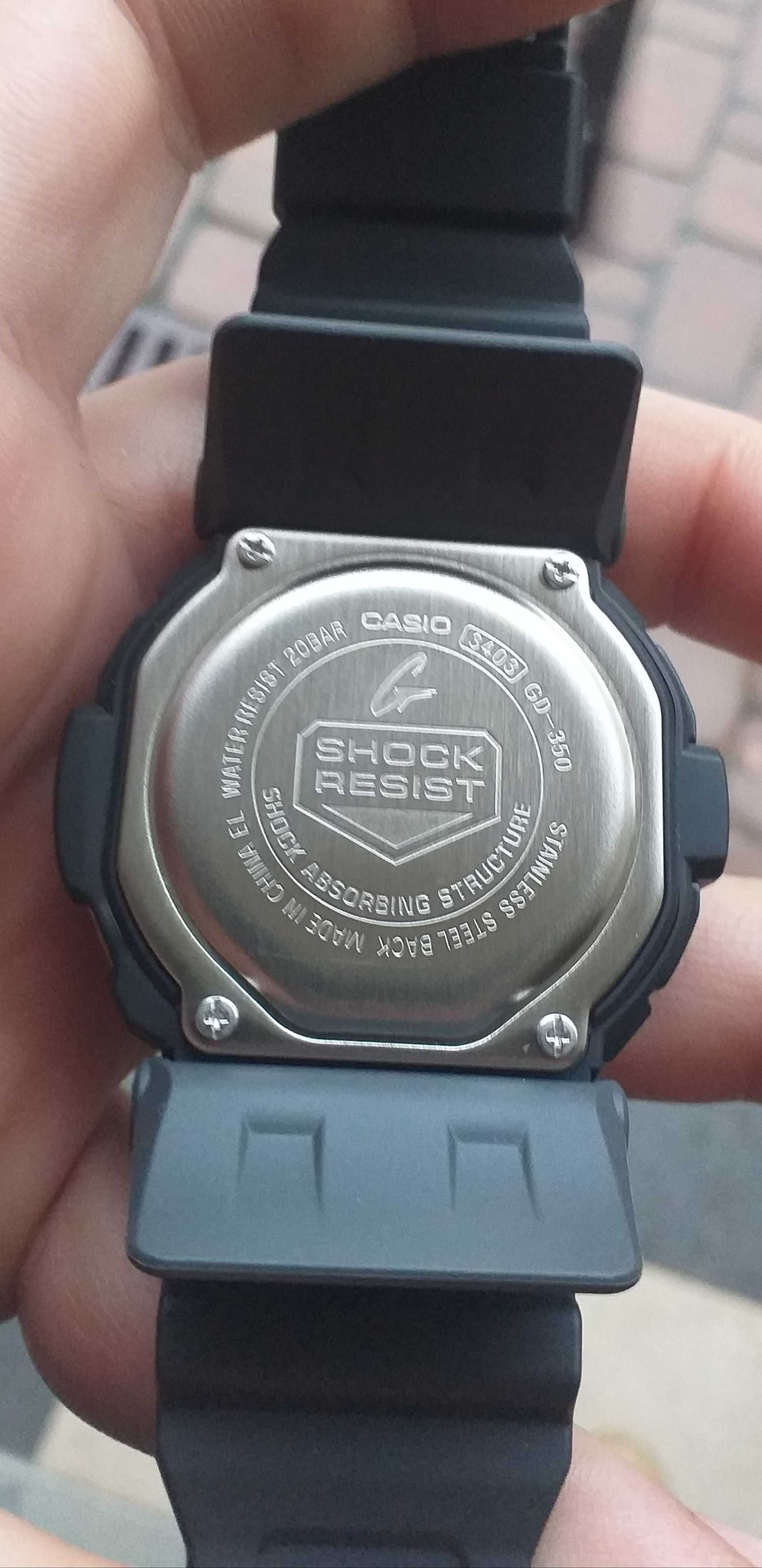 Zegarek Casio G-shock GD-350-1ER.
