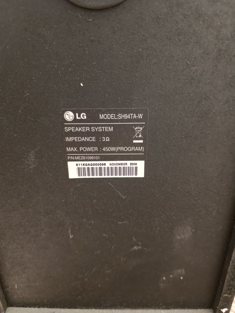 Zestaw głośników LG 5 szt, 4 x 310W + 1 x 450W