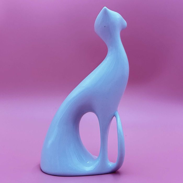 Figurka porcelanowa:”Kot”,Royal Dux, Jaroslava Jezek, Czechosłowacja