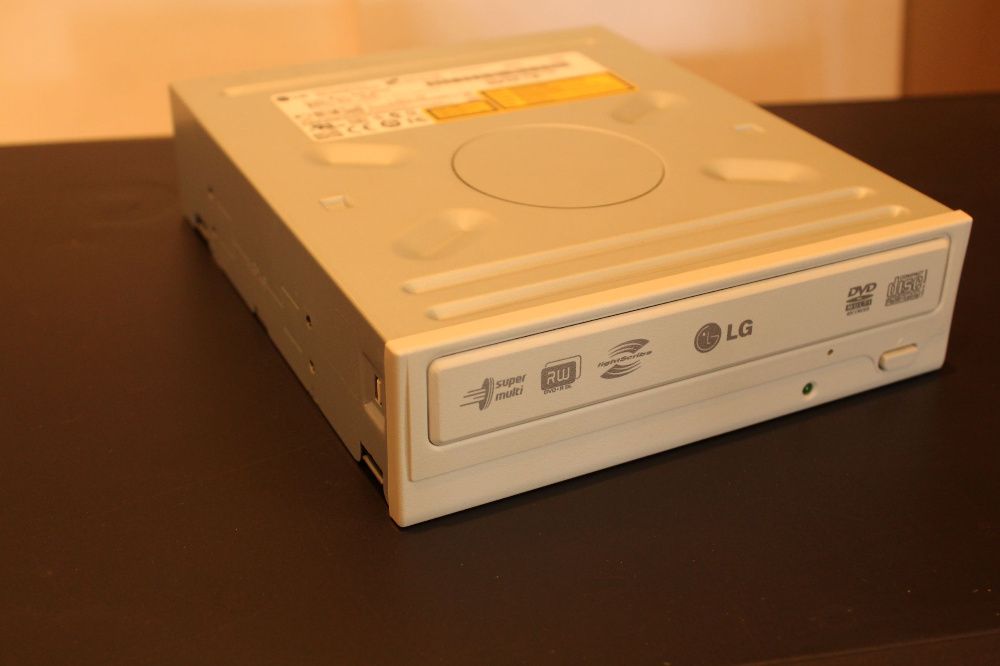 Оптический привод. LG GSA-H20L
