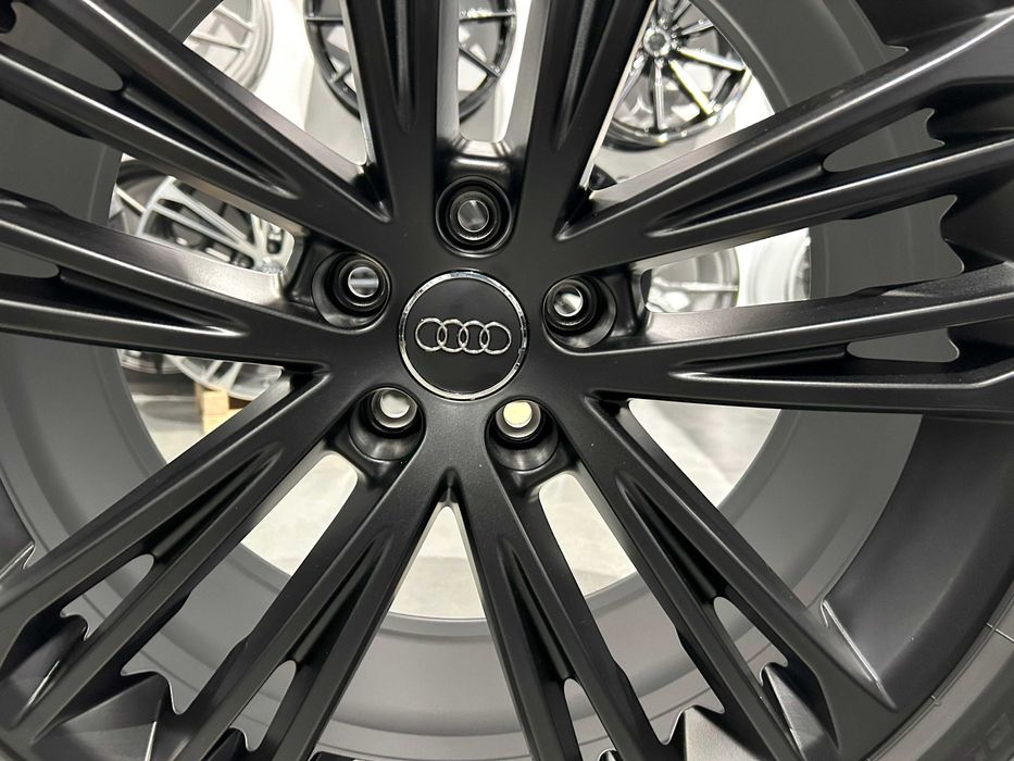 Oryginalne koła zimowe 20 5x112 ET30 Audi A6 C8 A7 4K 255/40R20 Bridge