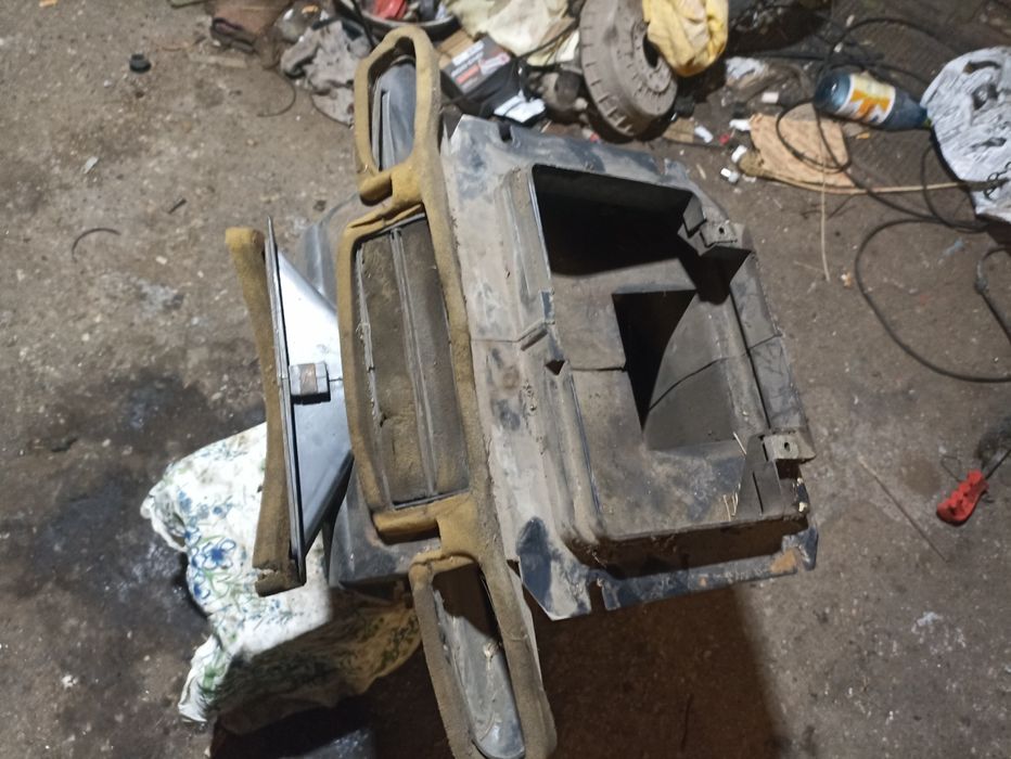 Корпус печки 2109