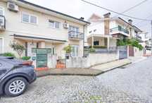 Moradia T4+1 em Fânzeres ( Ao Seixo )