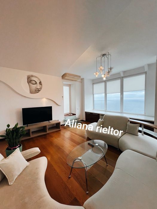 Аренда с террасой  Белый парус  паркинг видов