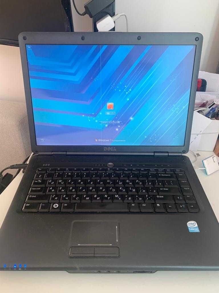 Dell Vostro 500, Intel Core 2 Duo T8300, 2,4 GHz, 4 Gb, 15,4" LCD