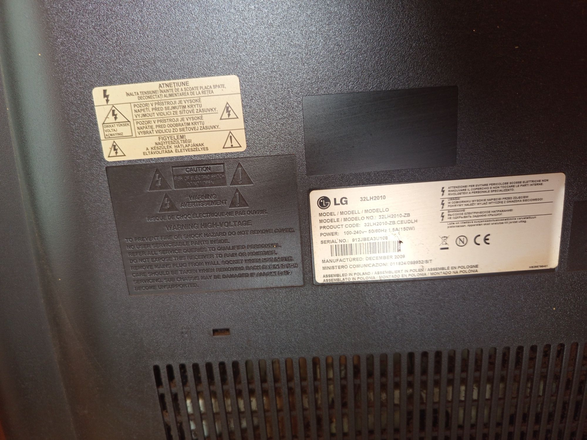 Telewizor 32 całe LCD/ LG w zestawie dekoder DVB-T +pilot