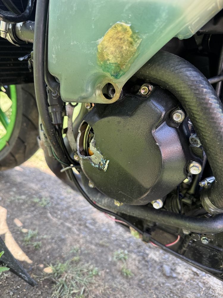 Продам kawasaki zx10r