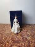 Figurka porcelana Royal Doulton "HARMONY" HN 4096 14,5 cm Anglia