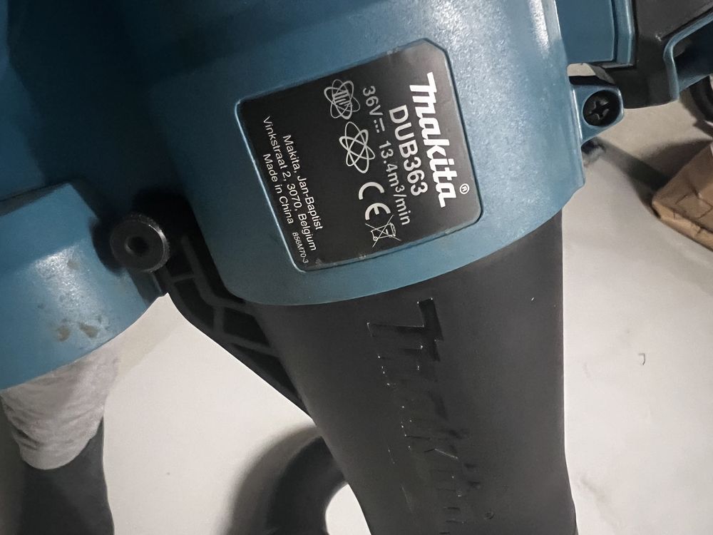 MAKITA DUB363ZV dmuchawa do liści 2x18V wciąga