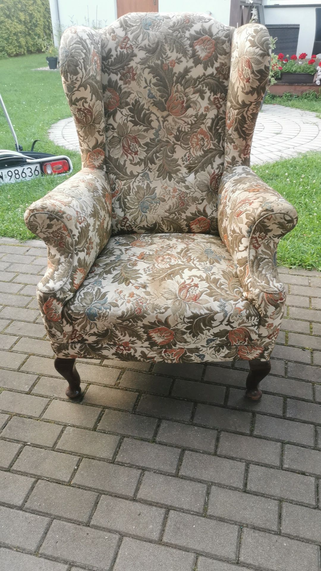 Fotel uszak retro