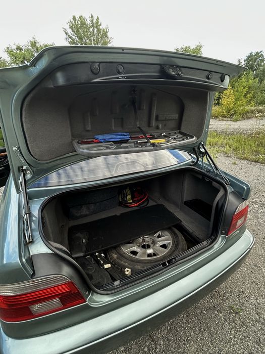 Продам BMW e39 FL