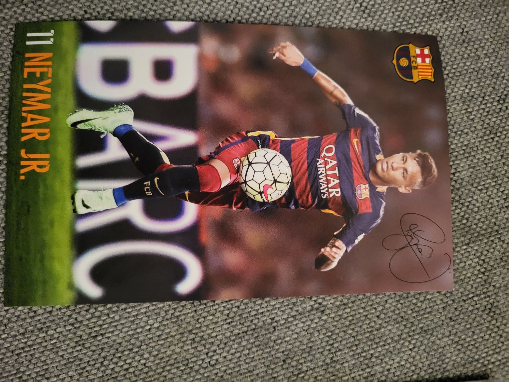 Autografy Messi, Neymar, Suarez, Iniesta, Alves