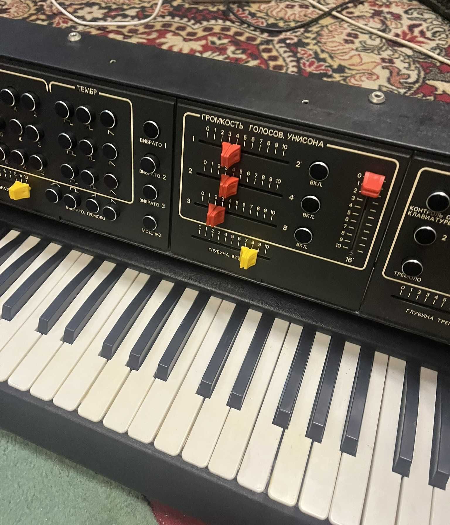 Syntezator analogowy AELITA 3-VCO - jak MOOG