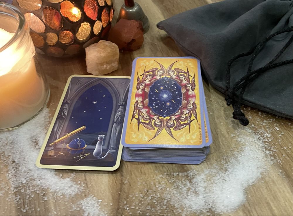 Wróżka Isztar Karty Tarot przepowiednie pomoc miłość zdrowie kariera