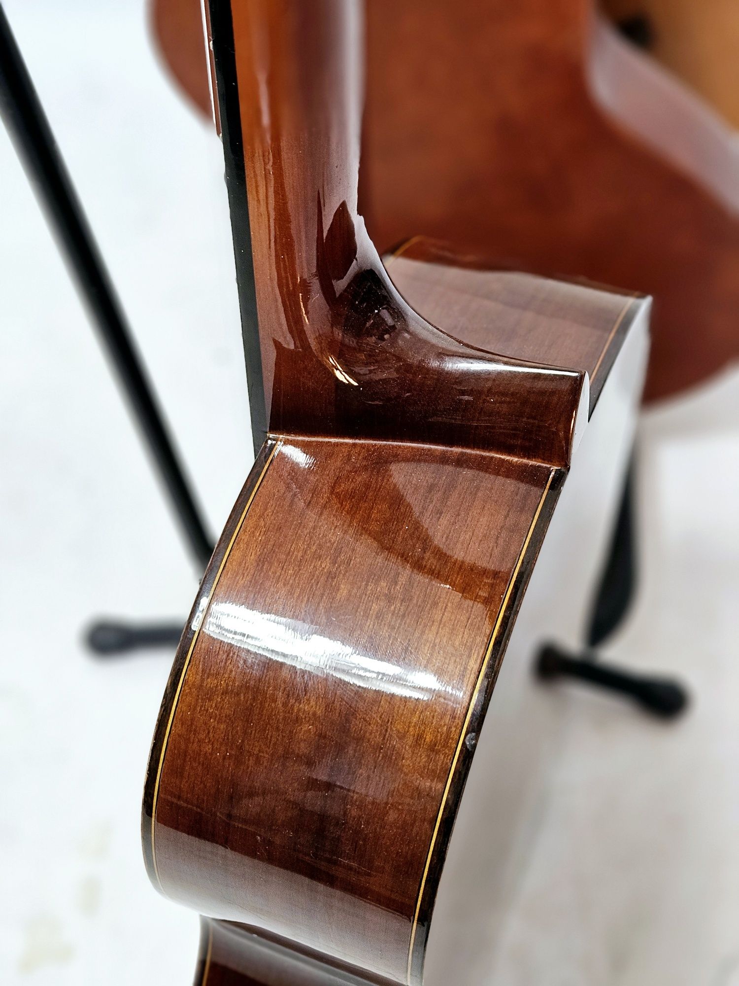 Gitara klasyczna Yamaha G-235 z 1980 roku w bardzo dobrym stanie