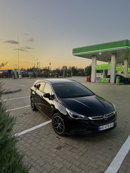 Продам Opel Astra K 2017 1.6disel ideal