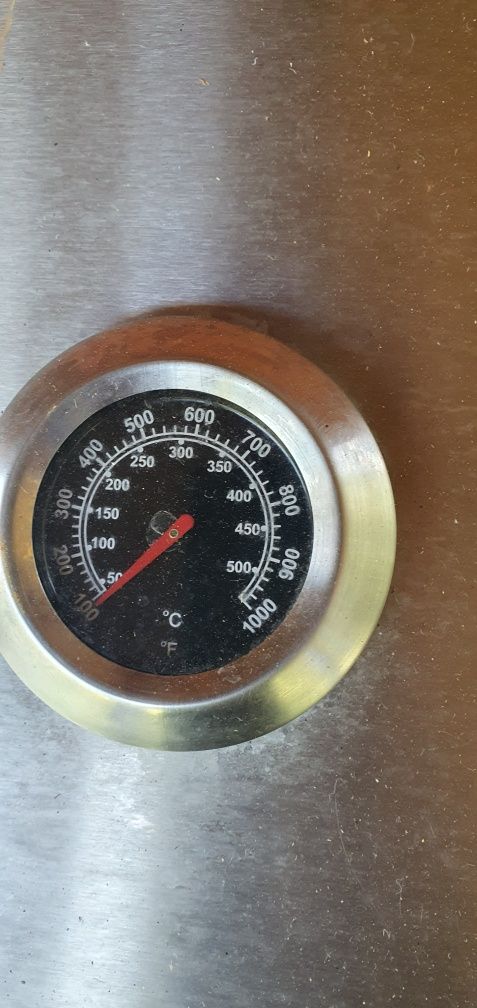 Grill gazowy b. dobrym stanie