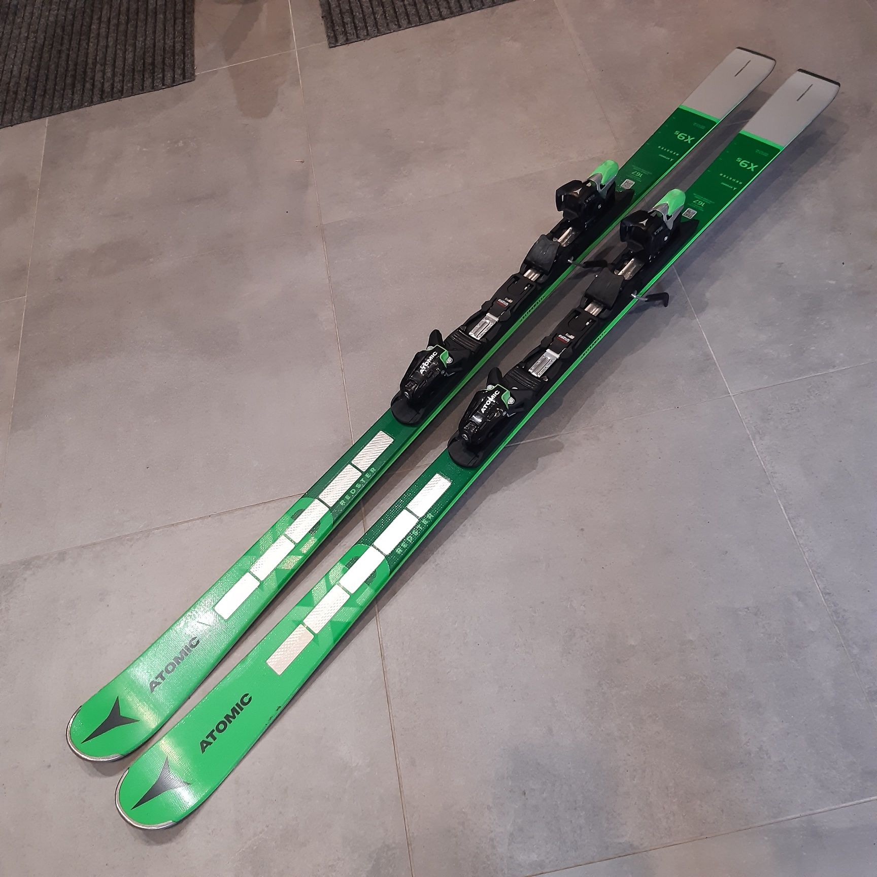 narty Atomic Redster X9s 167cm Revoshock