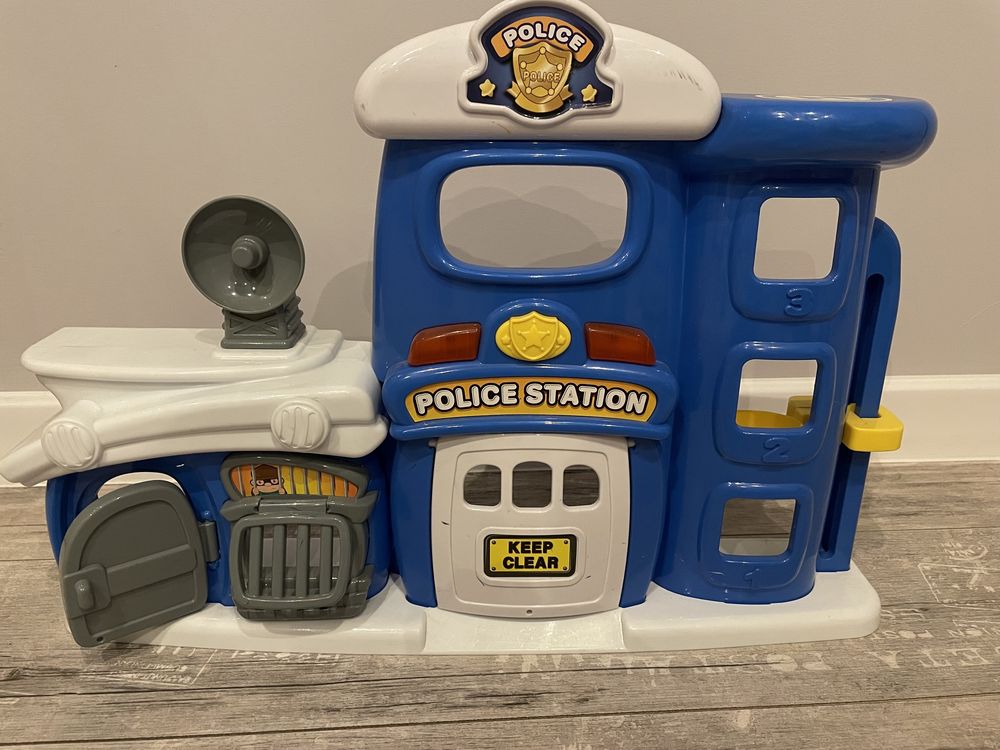Domek policyjny zabawka