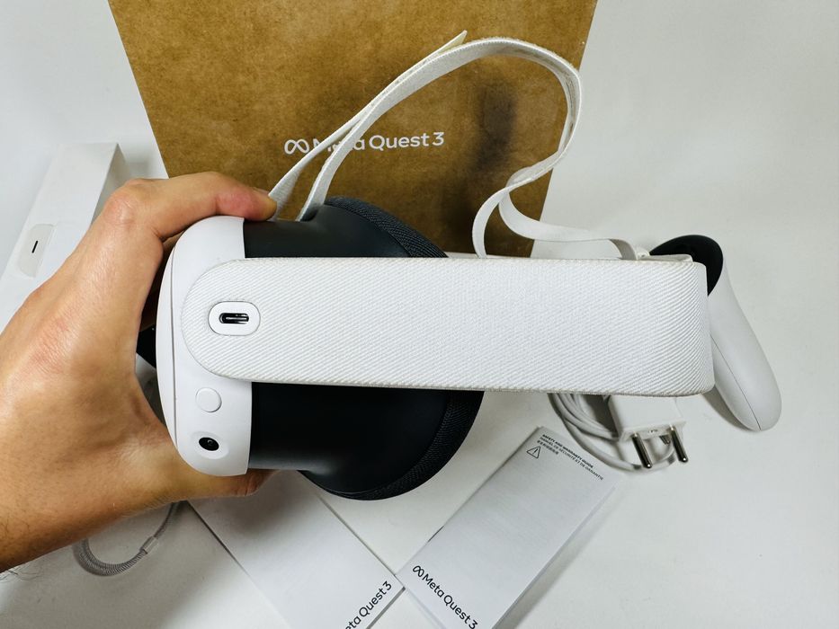 Meta Quest 3 128GB VR Очки виртуальной реальности