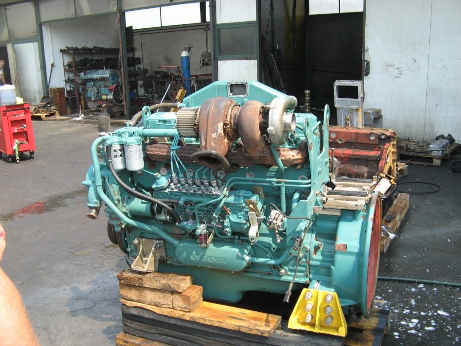 Silnik VOLVO TD102 TD103 TD122 TD164 TD41 TD60B TD61F TD63ES