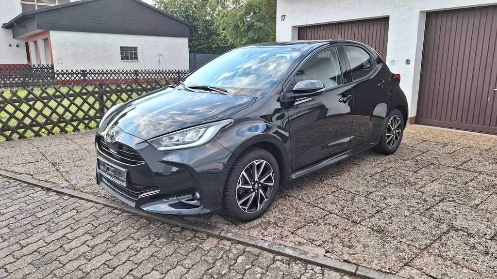 Бампер Toyota Yaris MXP P21, PA1, PH1 разборка Тойота Яріс шрот б.у