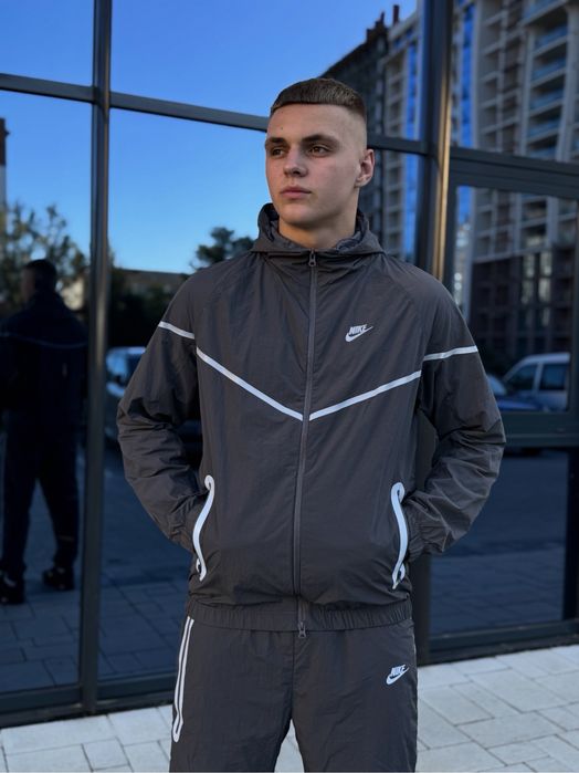 Костюм Nike Teech Fleece нейлоновий